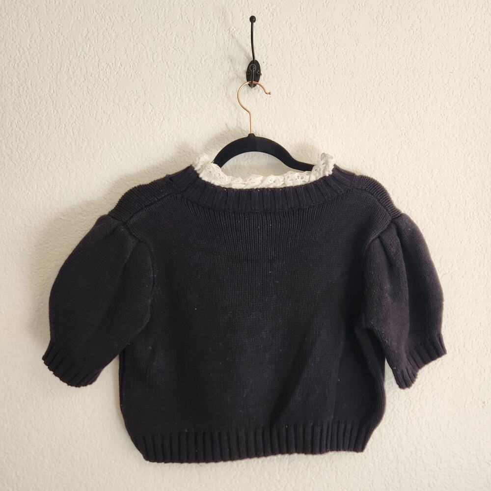 Deliens Women's Size Small Cropped Black Sweater With White Ruffles New‎